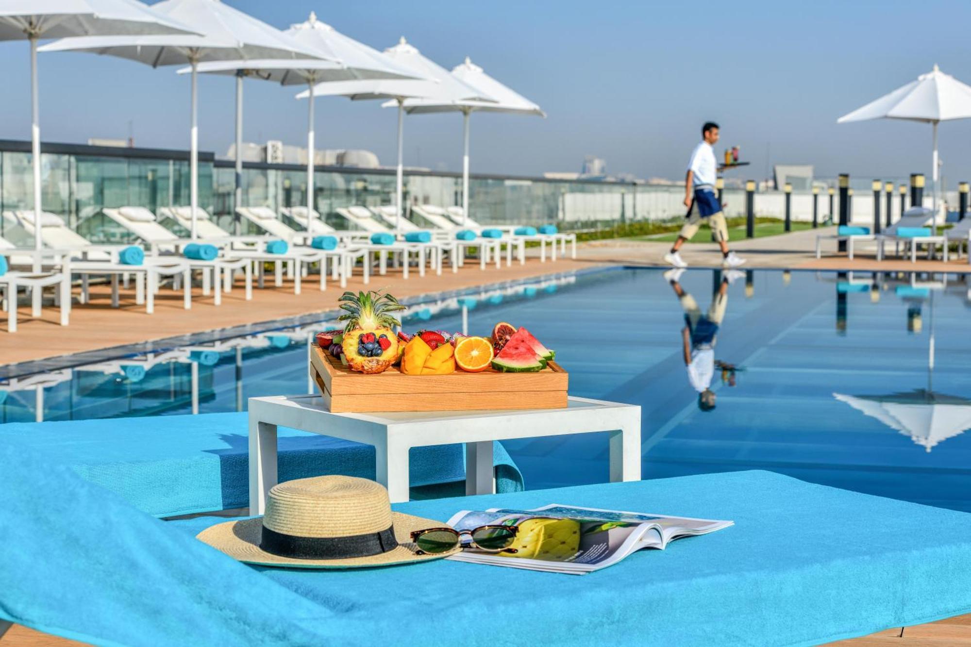 Grand Mercure Dubai City Exterior photo The swimming pool at the hotel