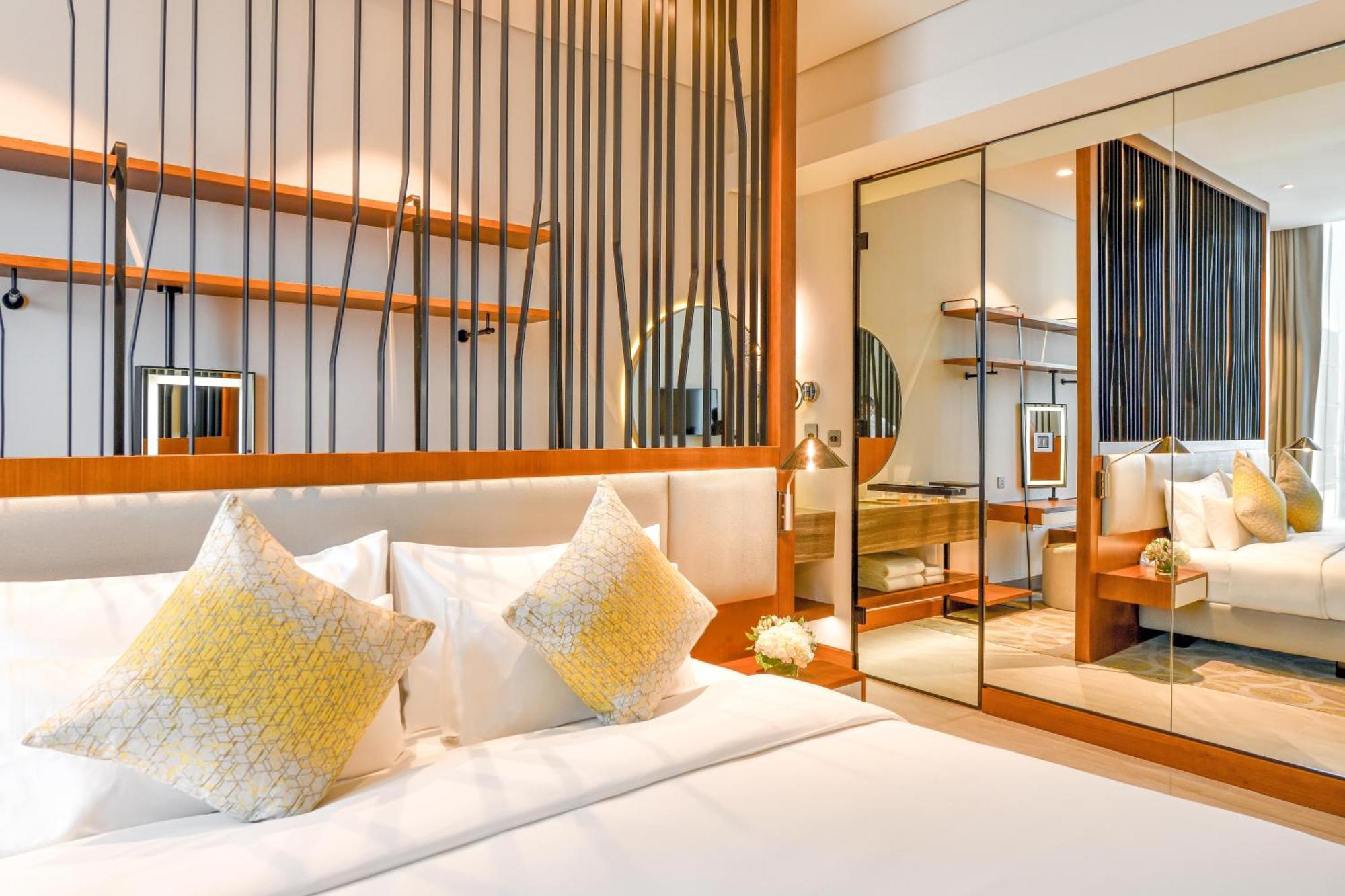 Grand Mercure Dubai City Exterior photo