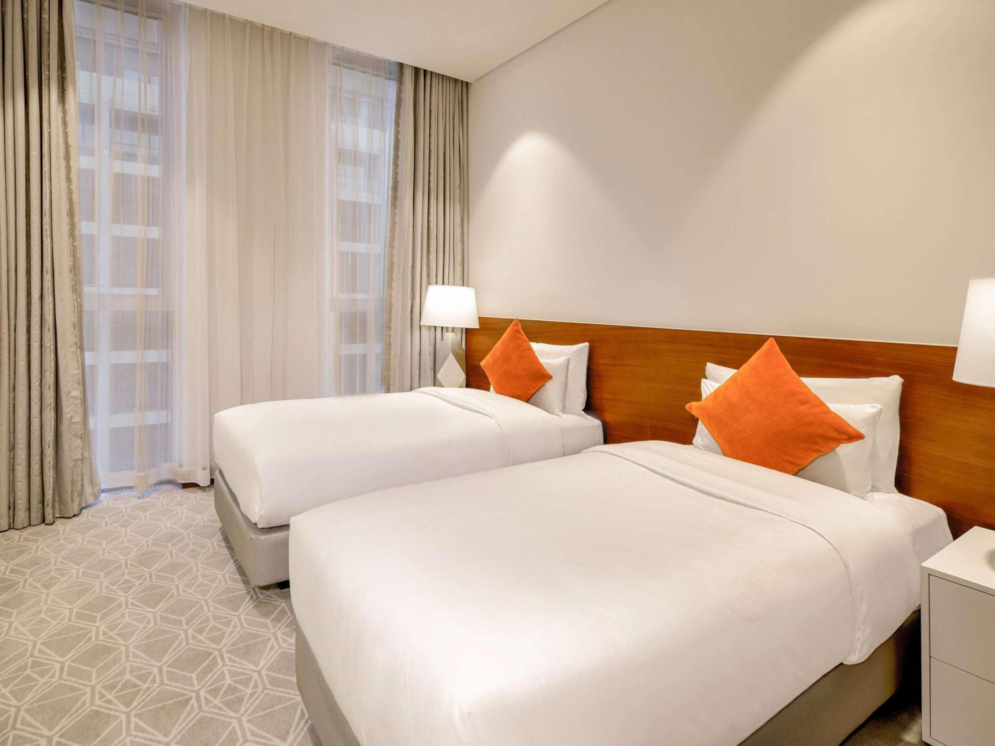 Grand Mercure Dubai City Exterior photo